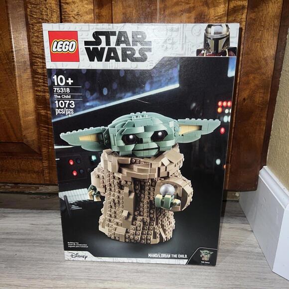 LEGO Star Wars: The Mandalorian The Child 75318 Baby Yoda IN HAND - SHIPS FAST
